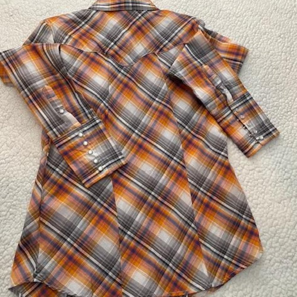 BNWT - ROPER Button Up Shirt - Size M - Picture 3 of 6